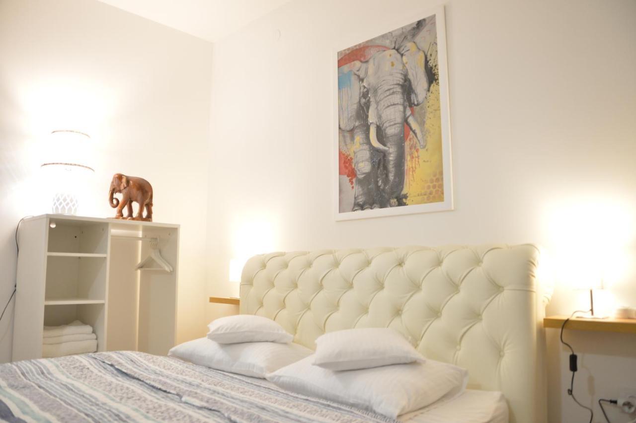 Pupin Palata Business Apartman B5 Новий Сад Екстер'єр фото