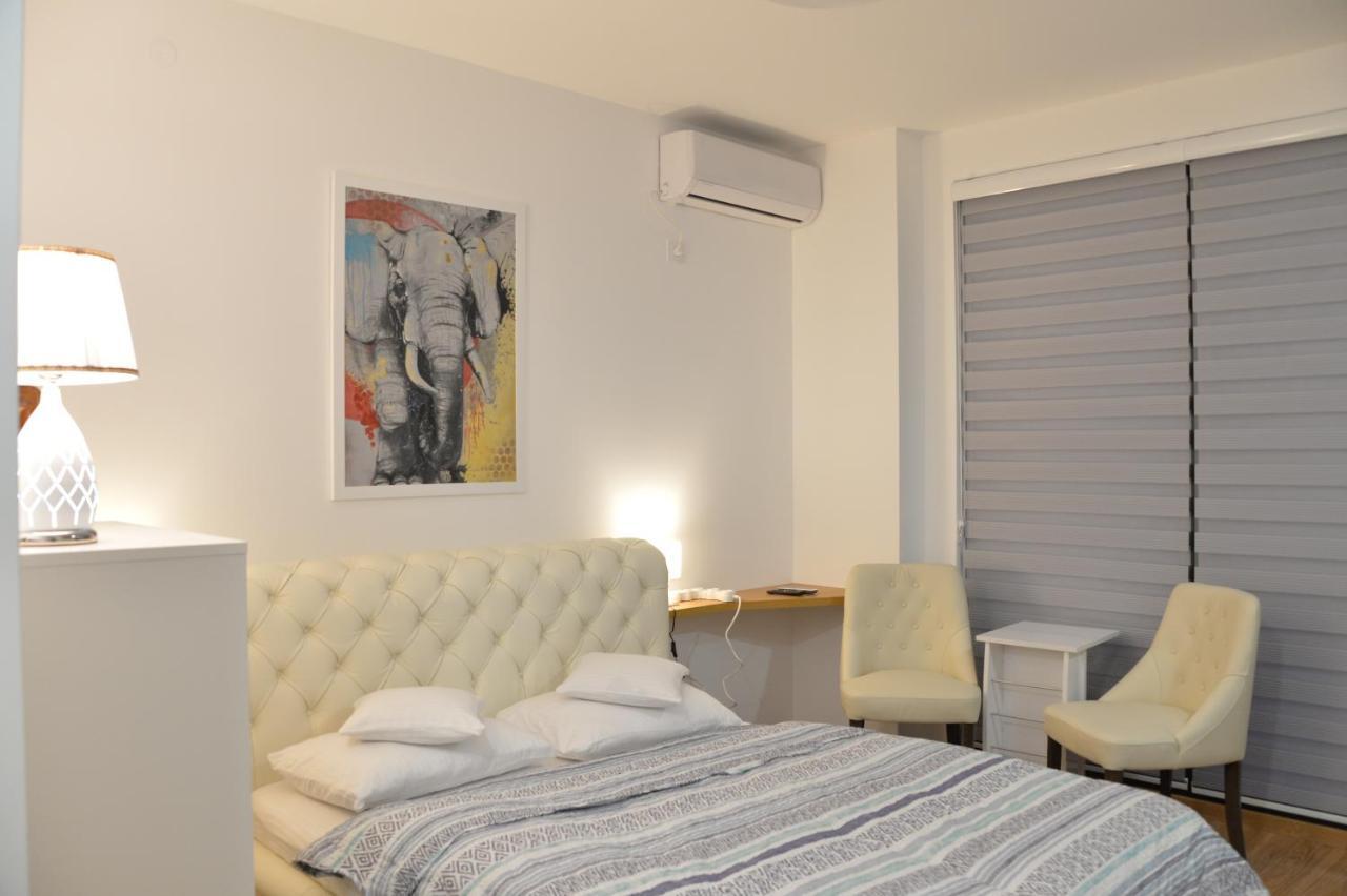 Pupin Palata Business Apartman B5 Новий Сад Екстер'єр фото